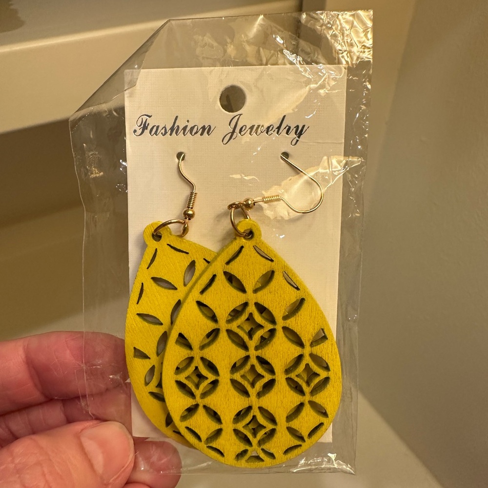 Fashion Jewelry Yellow Geometric Earrings